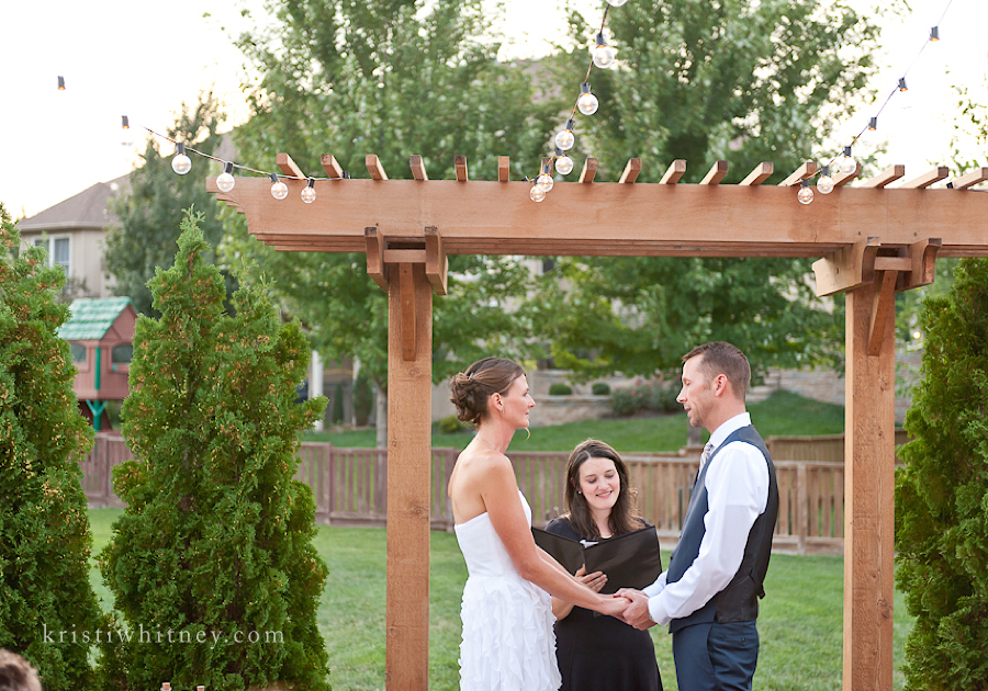 Kansas_City_Backyard_Wedding_Photography25