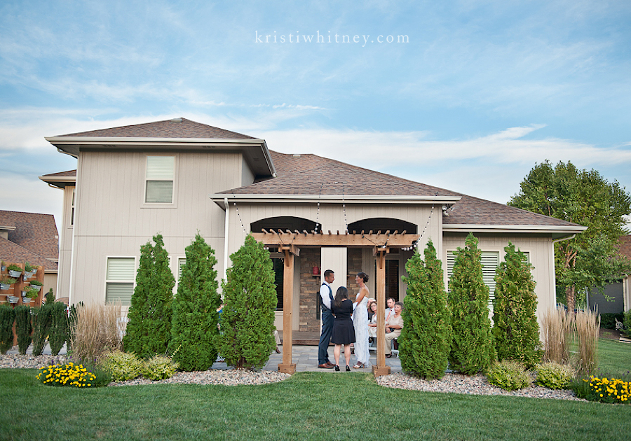 Kansas_City_Backyard_Wedding_Photography26